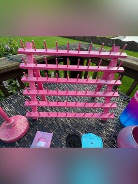 Hot Pink w/white splash-“Barbie Theme”Jewelry Display Rack with Pegs-FREE GIFT!